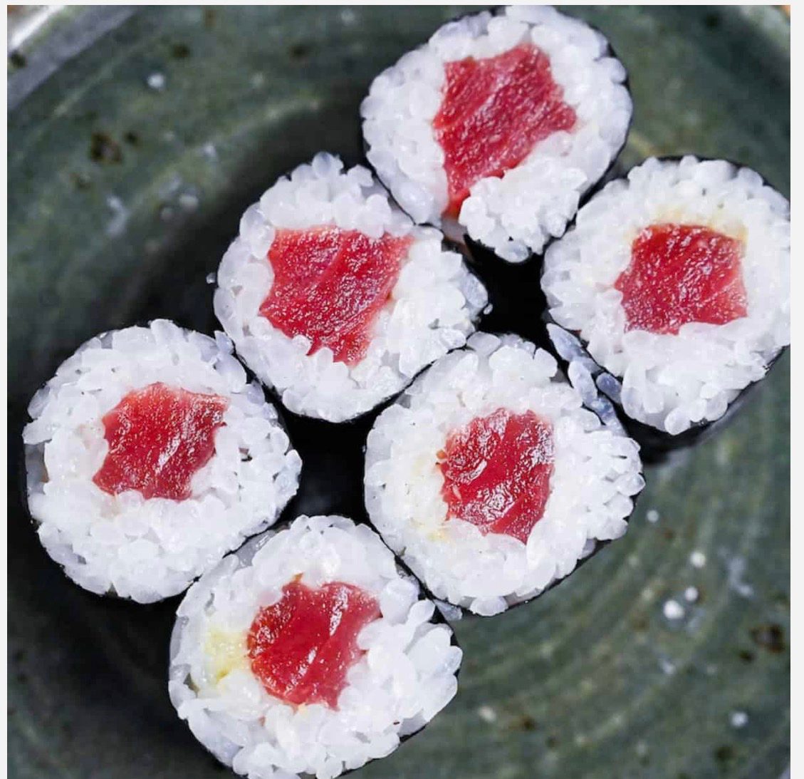Tuna Roll.