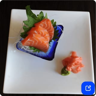Sake Sashimi (Salmon)